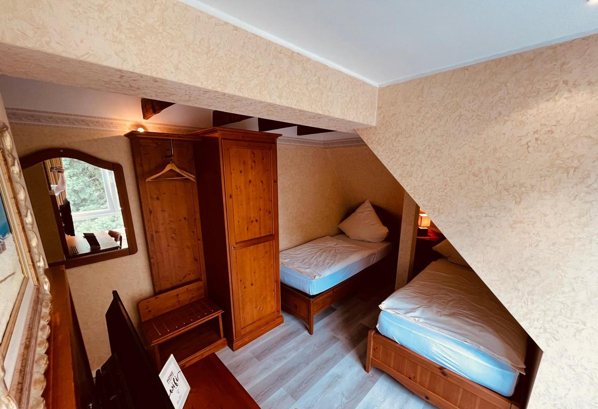 Osteria-Hotel-Centovini Кёльн Экстерьер фото